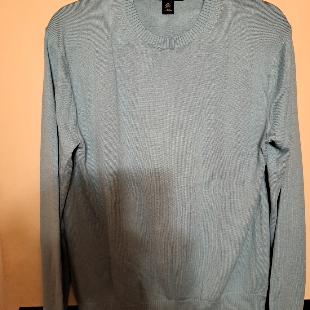 Banana Republic Men's Light Blue Crewneck Sweater